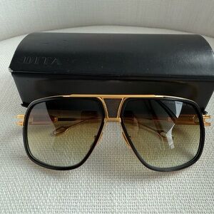 Men’s Dita Sunglasses Grandmaster-Five 18kt DRX-2077-A-GLD-BLK-64 64-13-130